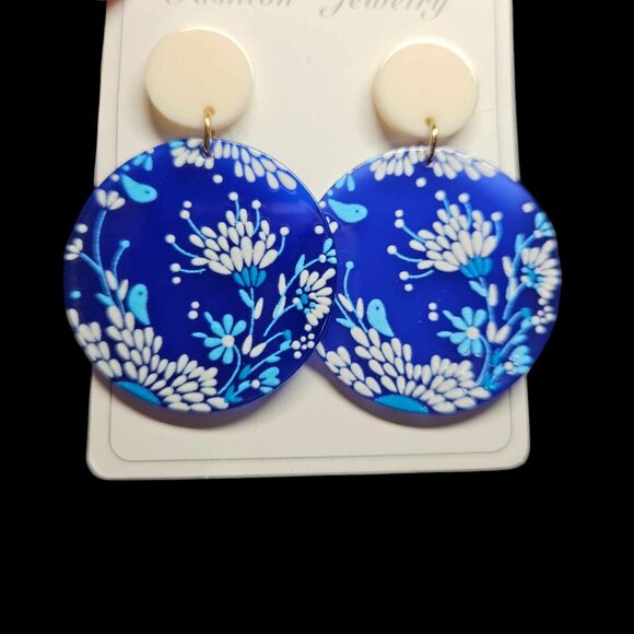 Jewelry - Free with $10 Bundle! New Women's Earrings
